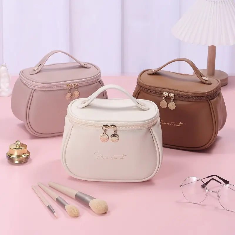 Premium Cosmetic Bag - Buy 1 Get 1 Free 😍