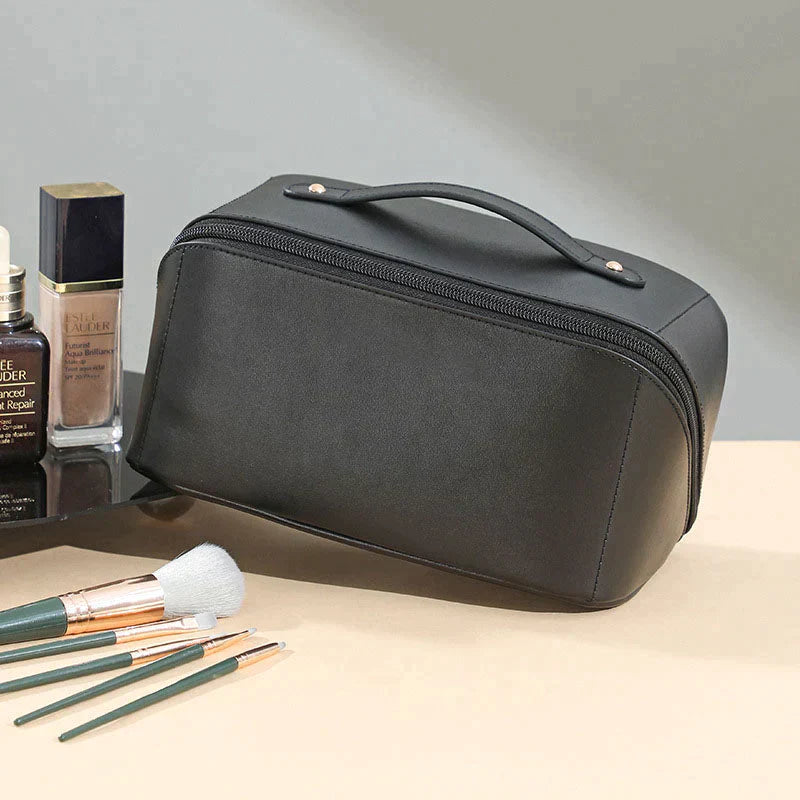 COSMETIC TRAVEL BAG